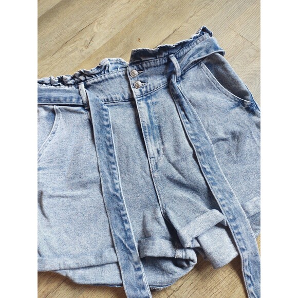 Wild Fable Paper Bag Shorts with Tie Front - Picture 3 of 6